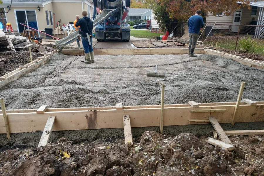 How Long Does Concrete Take? Curing, Heat and Monsoon Season